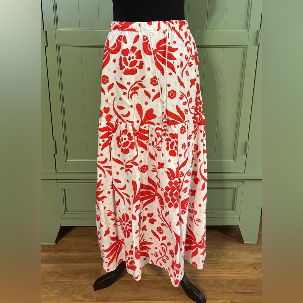 Cupcakes & Cashmere Red and Cream Floral Tiered Skirt